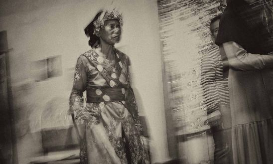 perempuan suku Mongondow, (Foto: Ronny Buol).