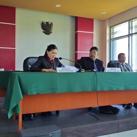 BH Manado Menang dalam Sengketa Informasi Publik, (Foto: LBH Manado).