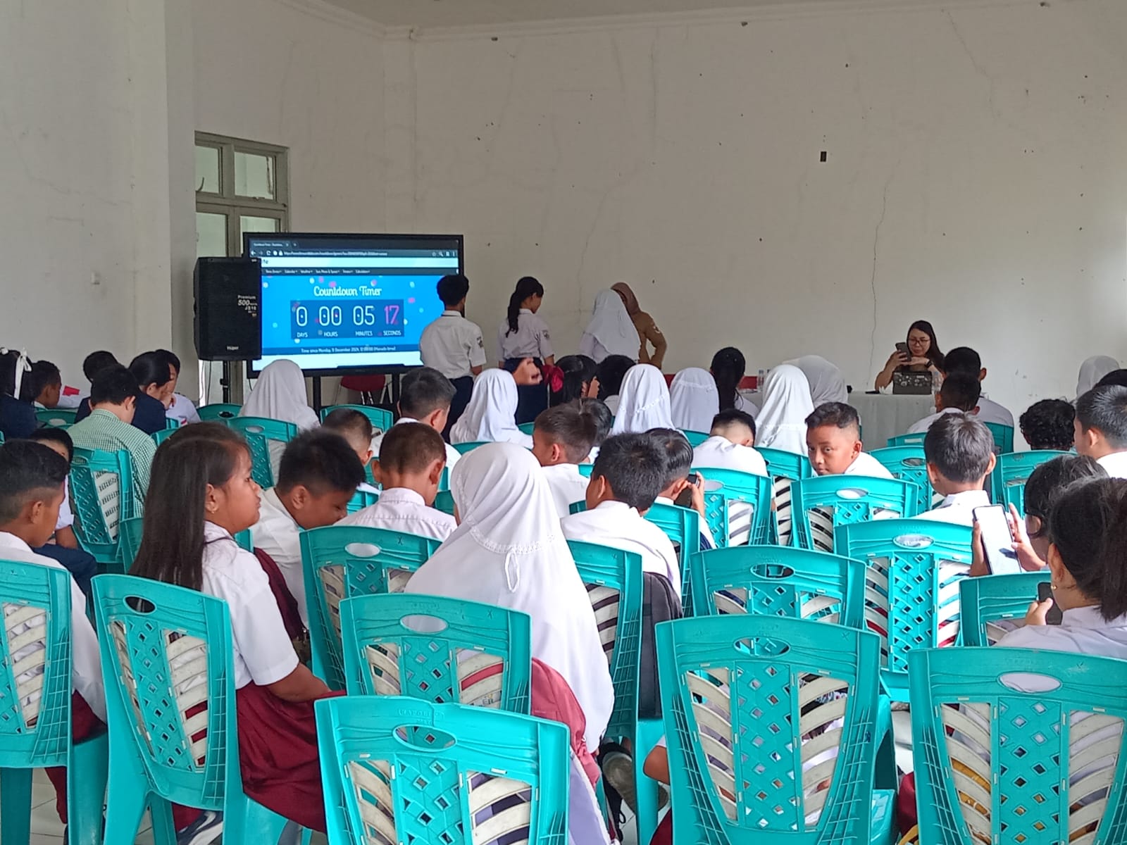 Suasana kompetisi siswa berprestasi di Kotamobagu, (Foto: ZONAUTARA.com/ Sajidin Kandoli).